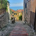House With Pool, Jacuzzi,garden And Bbq Next Seaside * Sarzana