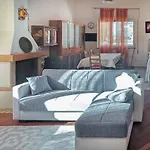 Villa House With Pool, Jacuzzi,garden And Bbq Next Seaside *
