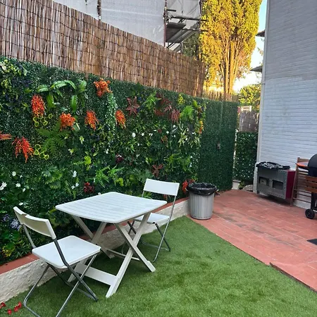 House With Pool, Jacuzzi,garden And Bbq Next Seaside Sarzana